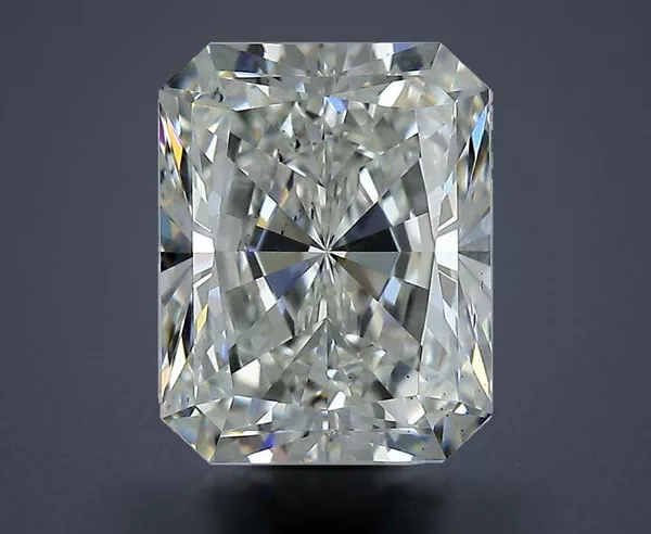 2.2 Carat · I · SI1 Rare Carat Ideal Cut
