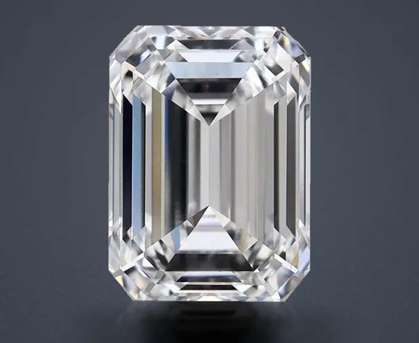 2.27 Carat · D · VS1 Rare Carat Ideal Cut