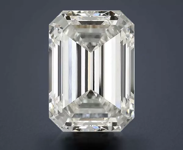 7.04 Carat · G · VS1 Rare Carat Ideal Cut