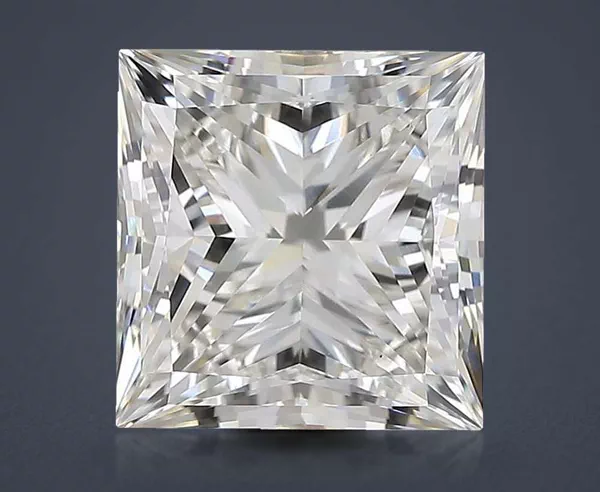 4.5 Carat · G · VS1 Rare Carat Ideal Cut