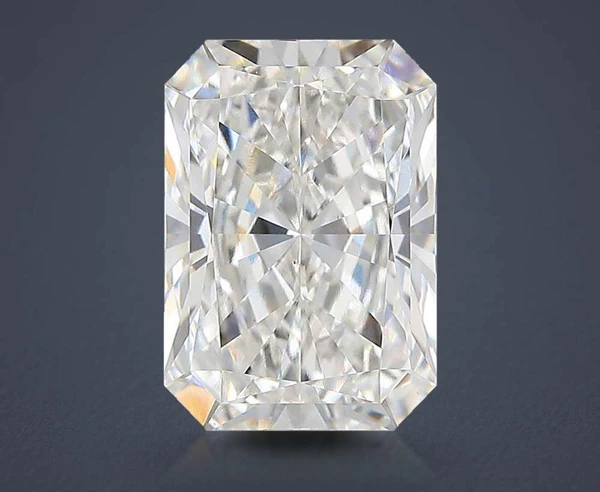 4.06 Carat · G · VS1 Rare Carat Ideal Cut