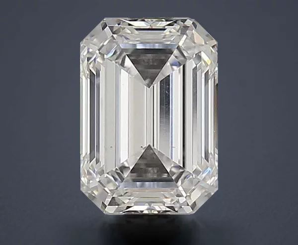 2.05 Carat · E · VS1 Rare Carat Ideal Cut