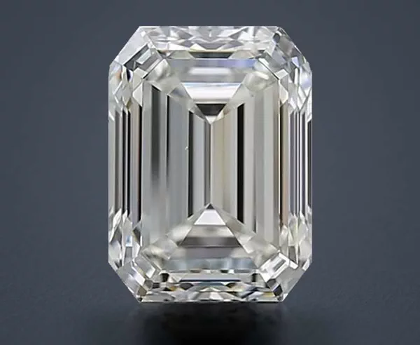 2.51 Carat · I · VS2 Rare Carat Ideal Cut