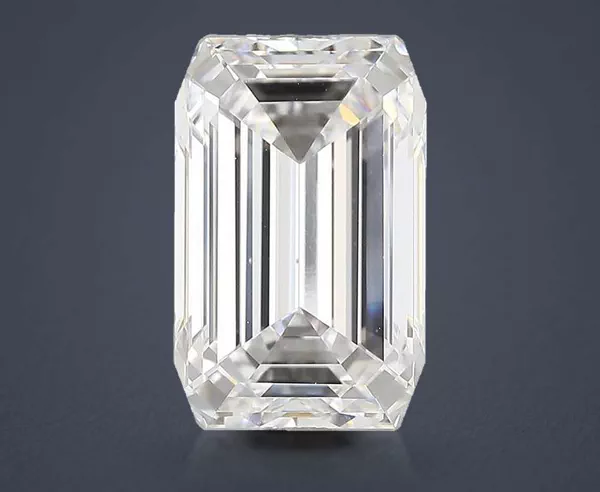 7.01 Carat · E · VS1 Rare Carat Ideal Cut