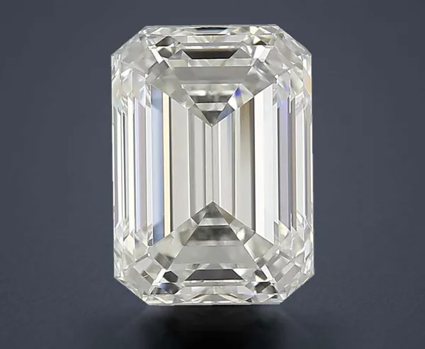 2.2 Carat · I · VS1 Rare Carat Ideal Cut