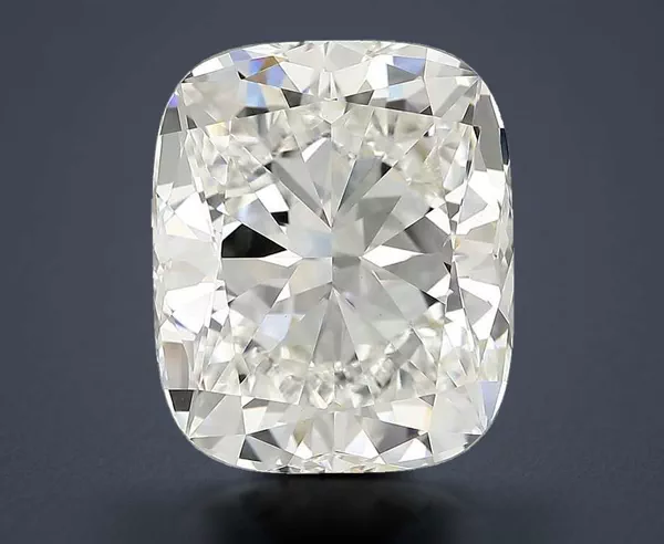 7.01 Carat · G · VVS2 Rare Carat Ideal Cut