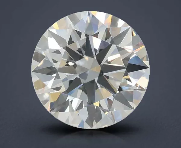 2.01 Carat · F · VS1 Rare Carat Ideal Cut