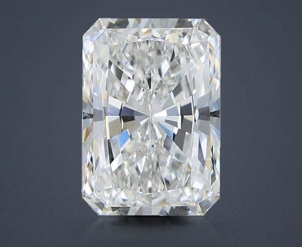 3.15 Carat · E · VVS2 Rare Carat Ideal Cut