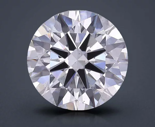 4.43 Carat · G · VS2 Rare Carat Ideal Cut