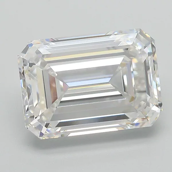 7.33 Carat · F · VVS2 Rare Carat Ideal Cut