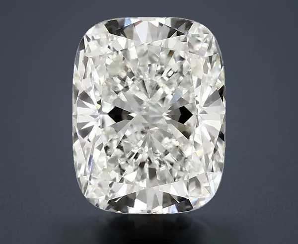 2.58 Carat · F · VS1 Rare Carat Ideal Cut