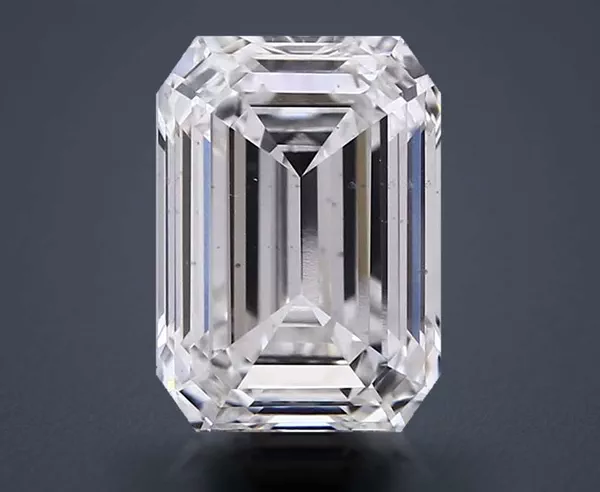 3.51 Carat · F · VS2 Rare Carat Ideal Cut