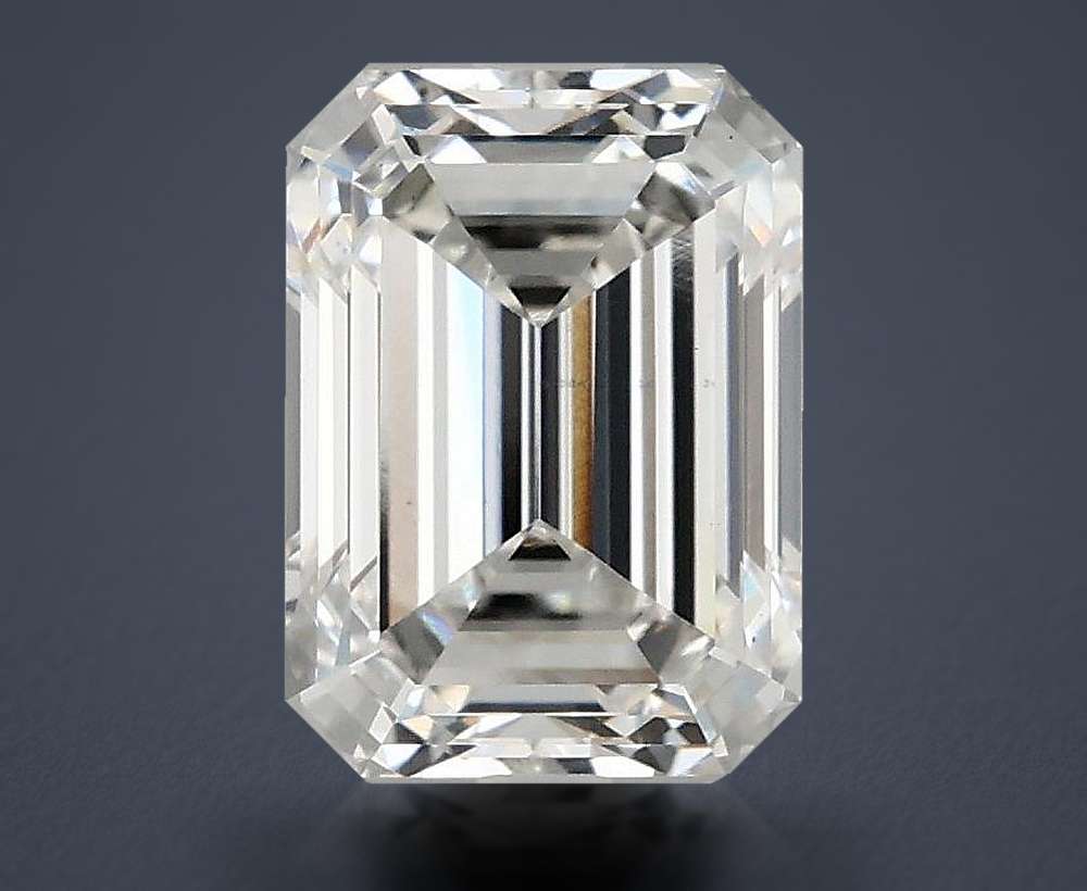 2.09 Carat · F · VS2 Rare Carat Ideal Cut