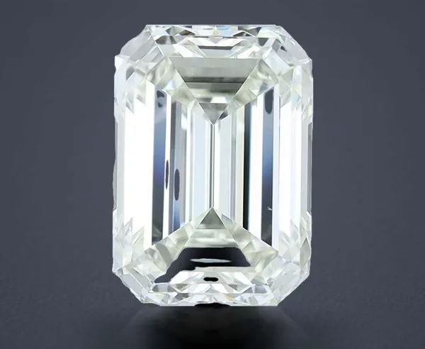 2.5 Carat · I · VS1 Rare Carat Ideal Cut