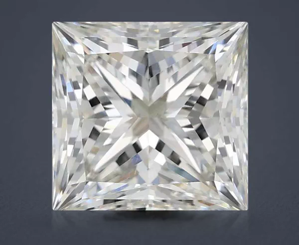 3 Carat · H · VVS2 Rare Carat Ideal Cut