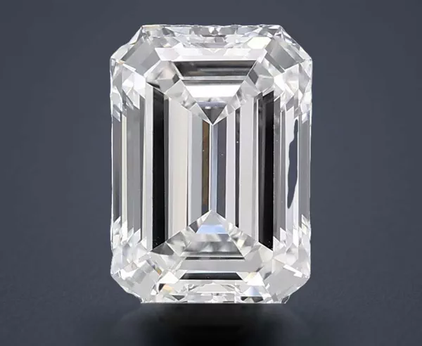 2.59 Carat · E · VS1 Rare Carat Ideal Cut