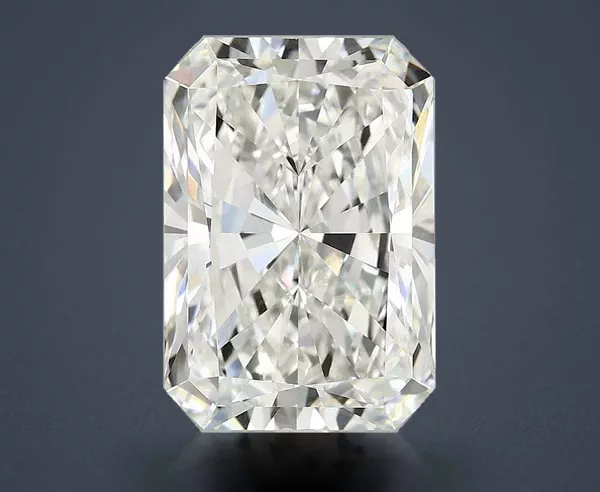 5.31 Carat · F · VVS2 Rare Carat Ideal Cut