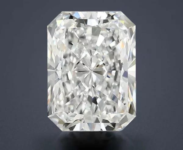 2.58 Carat · E · VVS2 Rare Carat Ideal Cut
