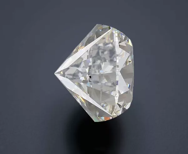 3.73 Carat · G · VS1 Rare Carat Ideal Cut
