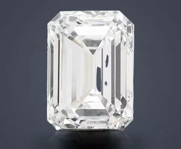 3.04 Carat · E · VVS2 Rare Carat Ideal Cut