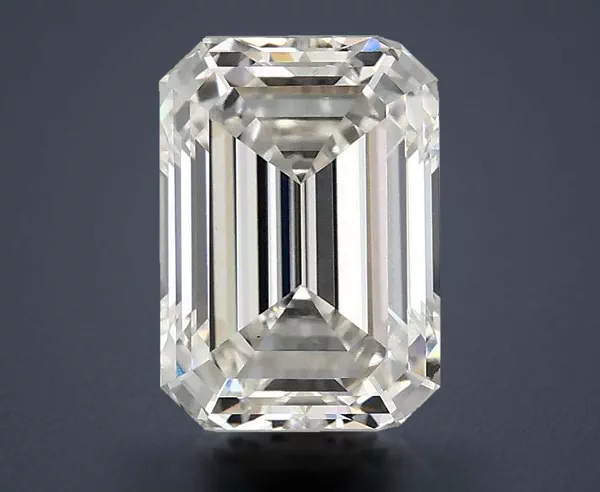 2.58 Carat · G · VS1 Rare Carat Ideal Cut