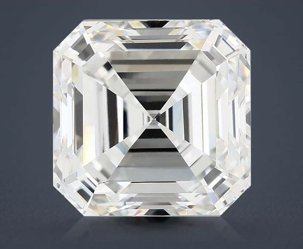 7.12 Carat · E · VVS2 excellent Cut