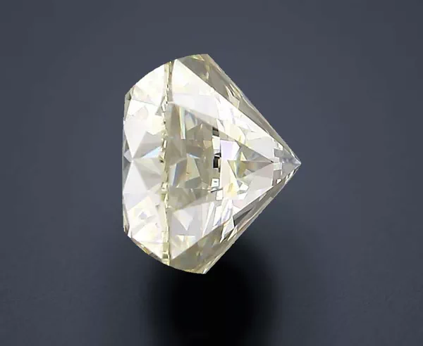 3.22 Carat · K · VS1 Rare Carat Ideal Cut