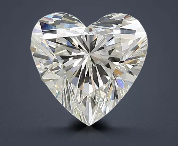 3.45 Carat · G · VS1 Rare Carat Ideal Cut