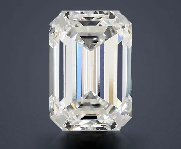 2.46 Carat · E · VS2 Rare Carat Ideal Cut