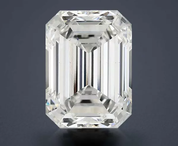 4.25 Carat · E · VS1 Rare Carat Ideal Cut
