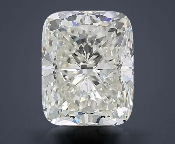 4.5 Carat · J · VVS1 very good Cut