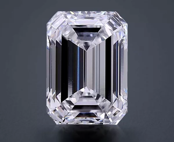 4.21 Carat · E · VVS2 Rare Carat Ideal Cut