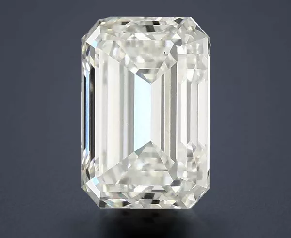 3.04 Carat · H · VS1 Rare Carat Ideal Cut