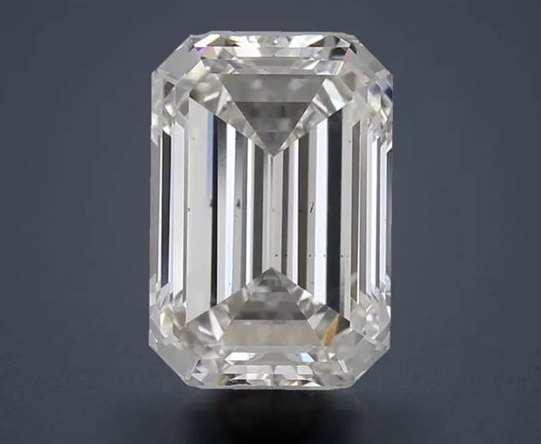 3.1 Carat · H · VS2 Rare Carat Ideal Cut
