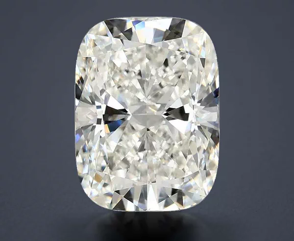 5.01 Carat · F · VVS2 Rare Carat Ideal Cut