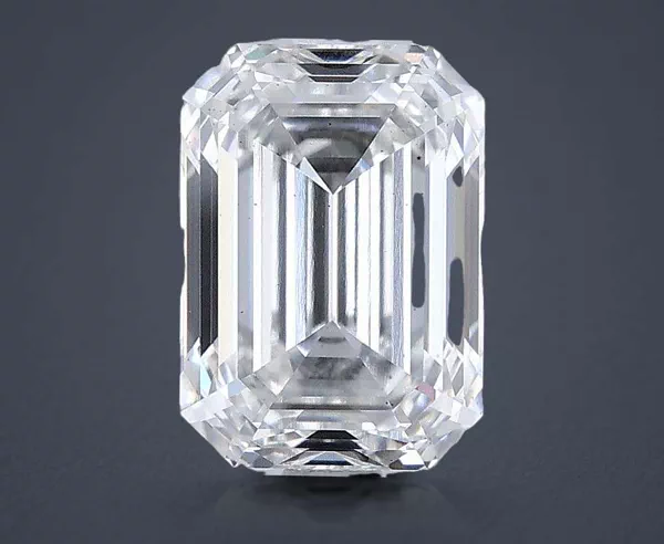 2.84 Carat · F · VS2 Rare Carat Ideal Cut