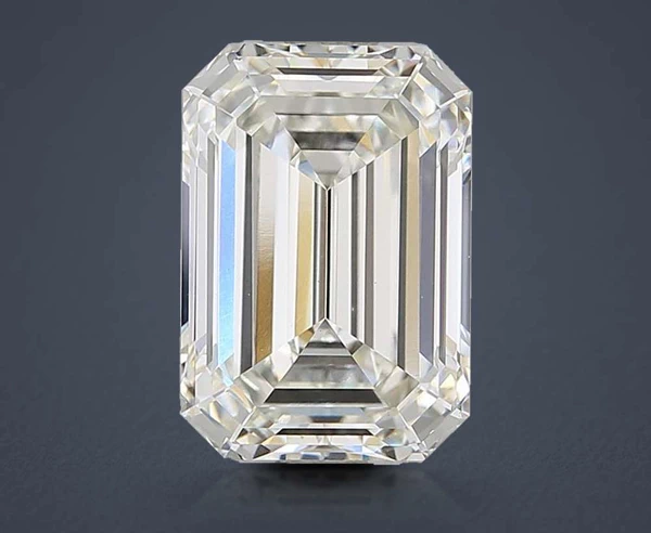 4.6 Carat · H · VS1 Rare Carat Ideal Cut