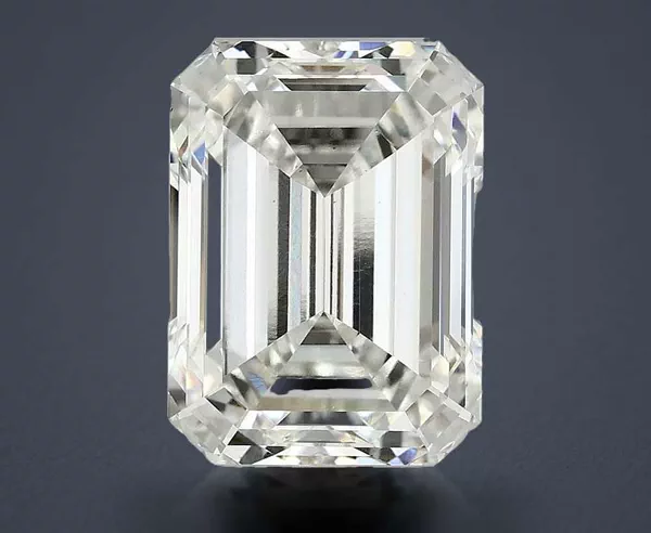 7.19 Carat · G · VS1 Rare Carat Ideal Cut
