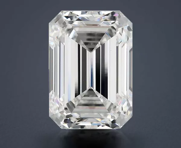 4.9 Carat · E · VS1 Rare Carat Ideal Cut
