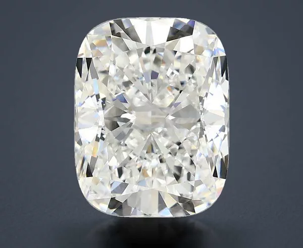 4.92 Carat · E · VVS2 Rare Carat Ideal Cut