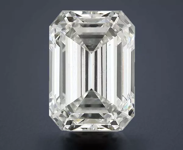 3.39 Carat · F · VS2 Rare Carat Ideal Cut