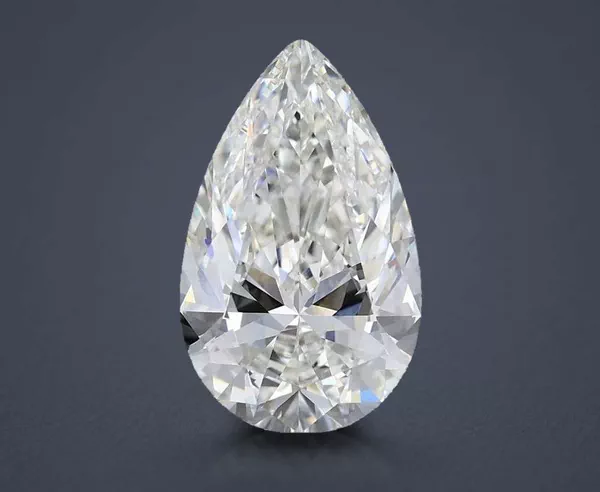 4.42 Carat · G · VVS2 Rare Carat Ideal Cut