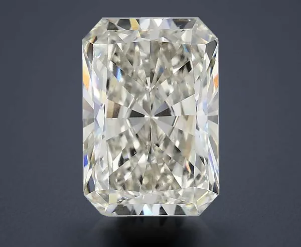 3.01 Carat · H · VS1 Rare Carat Ideal Cut