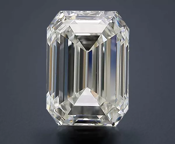 3.01 Carat · J · VS1 Rare Carat Ideal Cut