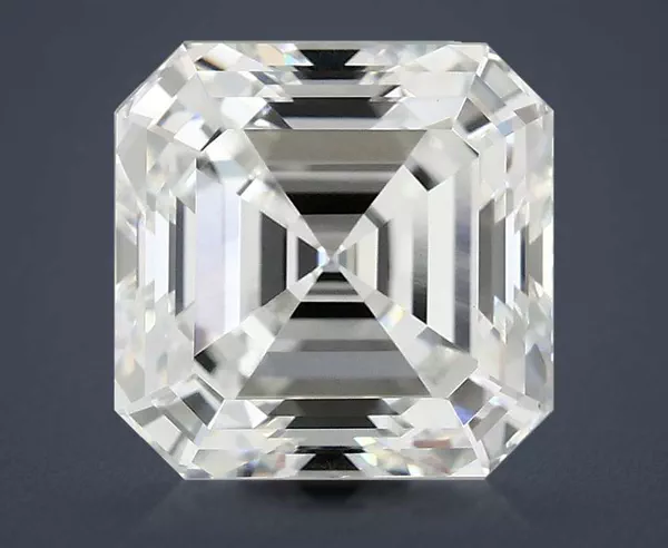4.29 Carat · E · VVS2 Rare Carat Ideal Cut