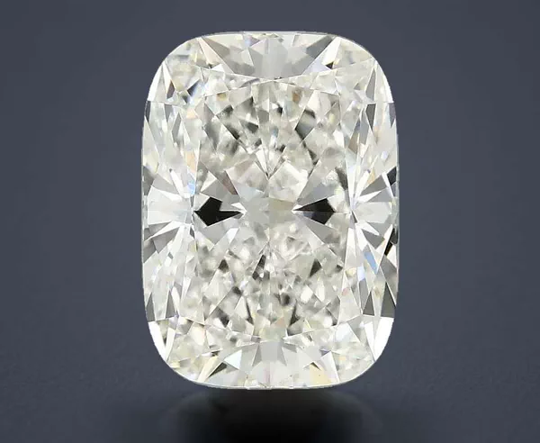 4.06 Carat · H · VVS2 Rare Carat Ideal Cut