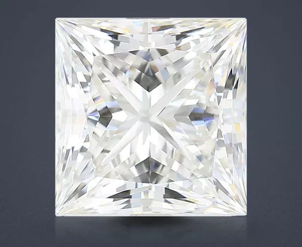 5 Carat · G · VVS2 Rare Carat Ideal Cut
