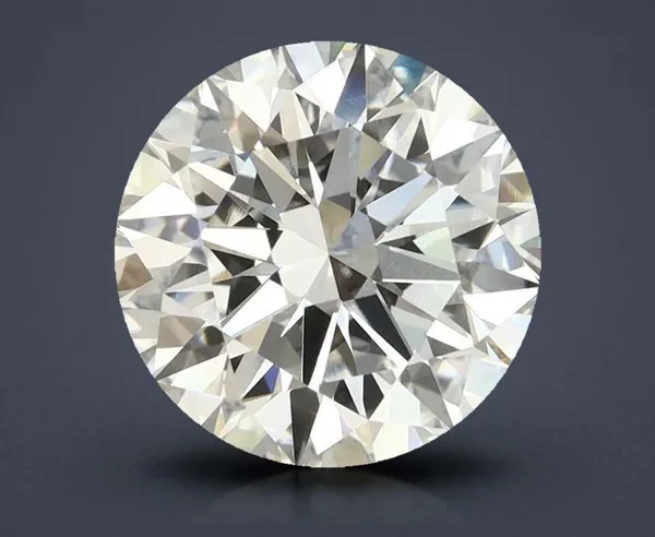 3.96 Carat · F · VVS2 excellent Cut