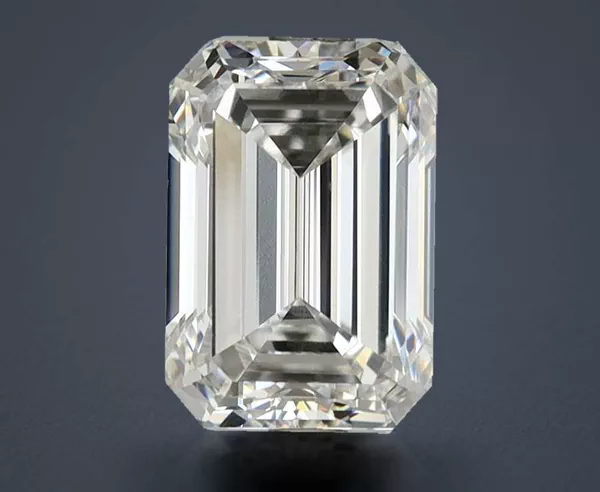 2.95 Carat · E · VVS2 Rare Carat Ideal Cut