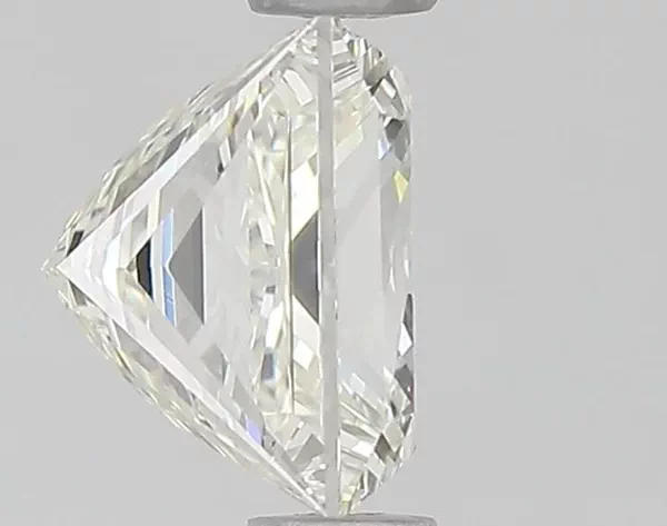 2.5 Carat · J · VVS2 very good Cut